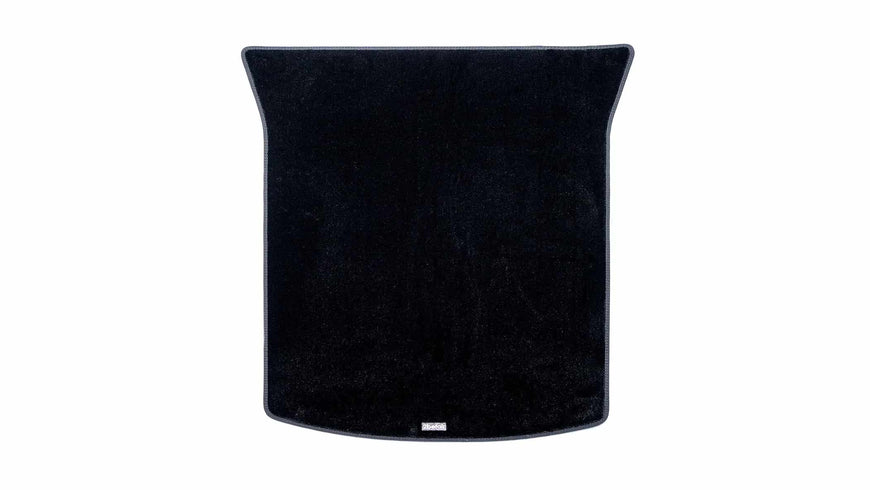 Tapis de sol en matière moquette pour le coffre arrière de la Tesla Model 3 Highland.
