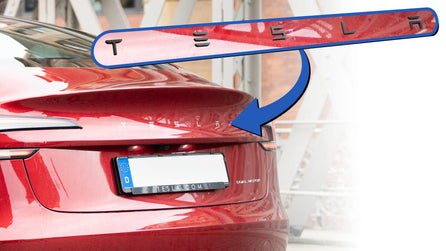 Logo Tesla en lettres
